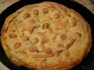 Американский пирог с яблоками и карамелью 
