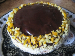 Апельсиновый торт на кефире со сметанным шоколадным кремом 