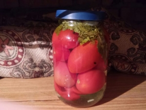 Вкусные помидоры с аспирином на зиму под капроновой крышкой 