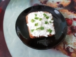 Бутерброды с творогом и зеленым луком на завтрак