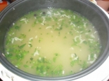 Гороховый суп в мультиварке с копчеными ребрышками 