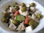 Греческий салат с курицей 