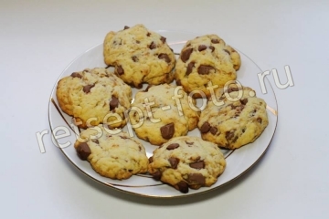      (Chocolate cookies)